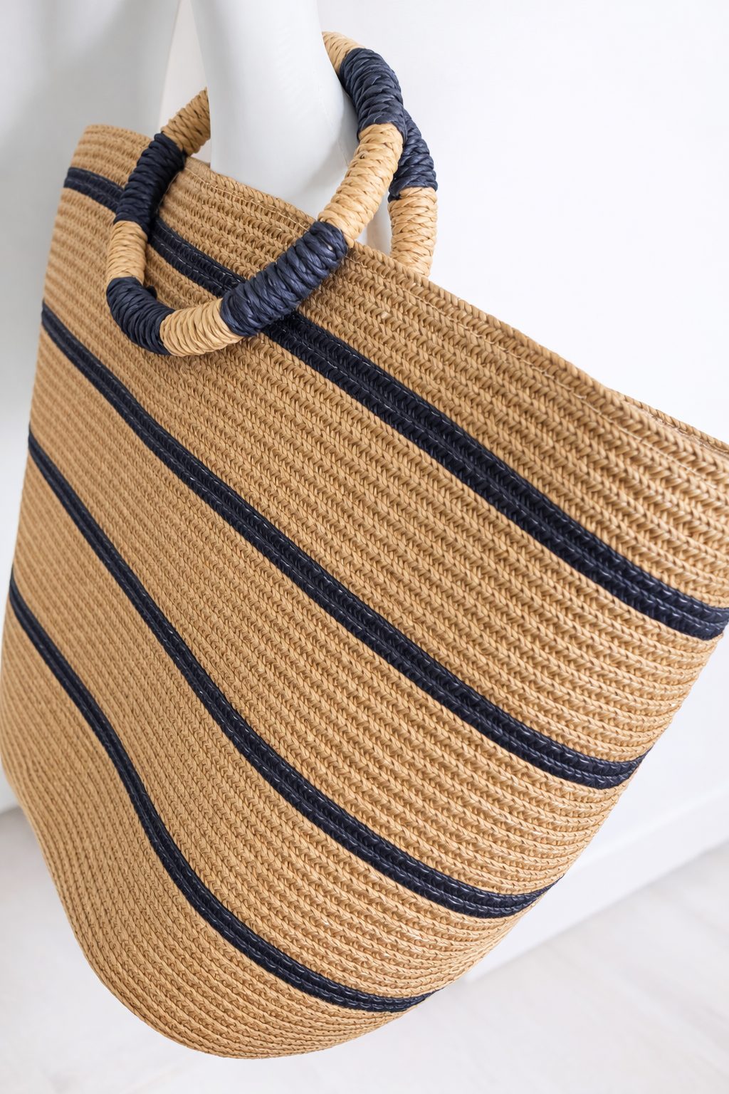 Striped Straw Tote Bag with Woven Handles - MAHOSTYLE